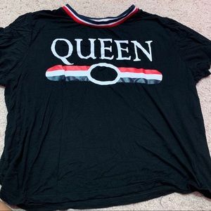 Shoet sleeve black shirt